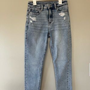 American Eagle Stretch Mom Jeans